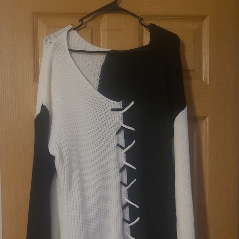 Shein Curve Black Sweater